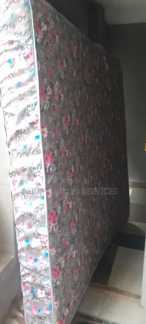 Clean Used 6 by 6 by 8 Inches Mattress for Sale
