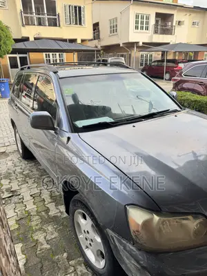 Toyota Highlander Limited V6 2005 Gray