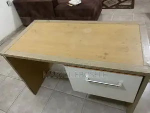 Fairly Use Office Table for Sale
