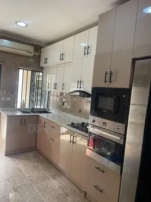 Kitchen Cabinet