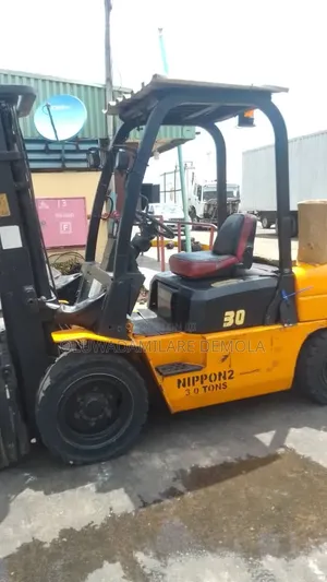 Forklift Engineer