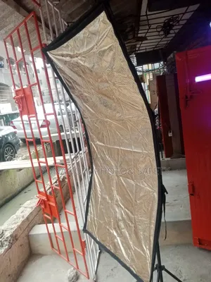 Curved Reflector Collapsible