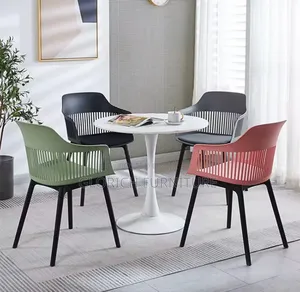 5-Piece Round Tulip Dining Set – White Table Slatted Armchairs