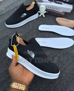 Quality North Face Easy Wear