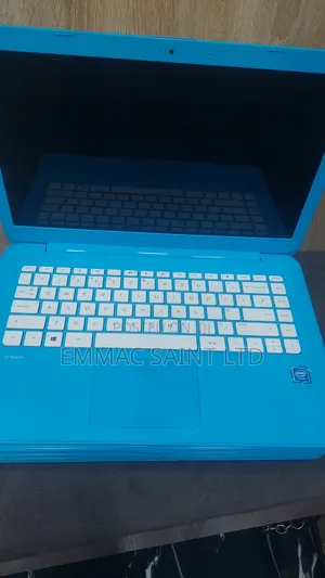 Laptop HP Stream 14 4GB Intel Pentium SSD 32GB