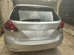 Toyota Venza 2014 Silver