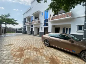 2bdrm Apartment in Crd Fha.., Lugbe District for sale