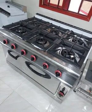 6 Burner Cooker With Oven