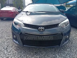 Toyota Corolla S 4dr Sedan (1.8L 4cyl CVT) 2015 Gray