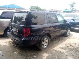 Honda Pilot 2004 Black