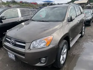 Toyota RAV4 2012 Gray