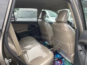 Toyota RAV4 2012 Gray