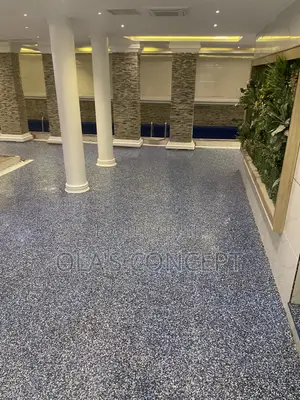 Full Flakes Epoxy Floor Installation