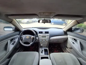 Toyota Camry LE 4dr Sedan (2.4L 4cyl 5A) 2007 Gold