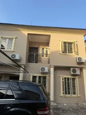 3bdrm Duplex in Ikota for rent