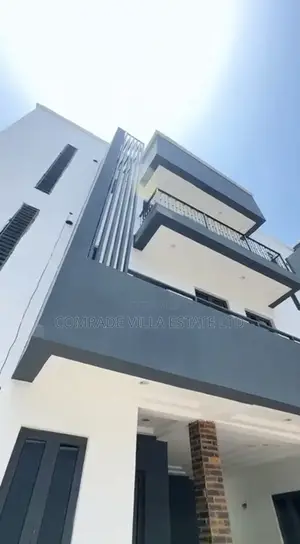 4bdrm Duplex in Life Camp for sale