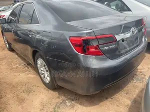 Toyota Camry 2014 Pearl