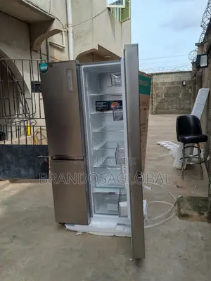 Hisense Rs-8ws Double Door Refrigerator 637 Litres