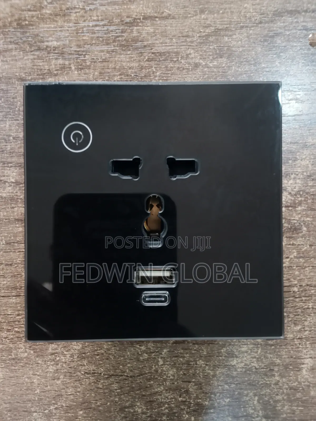 Smart Single Wall Socket