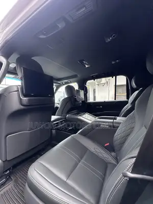 Lexus LX 600 2022 White