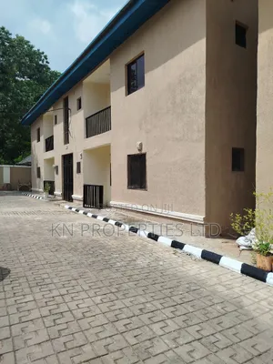 3bdrm Apartment in Garki for rent