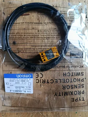 Omron Block Proximity Sensor