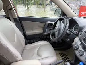 Toyota RAV4 Limited 2008 Red