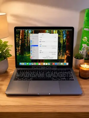 Laptop Apple MacBook Pro 2020 8GB Intel Core i5 SSD 512GB