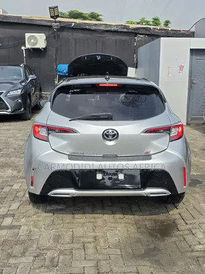 Toyota Corolla SE 2022 Silver