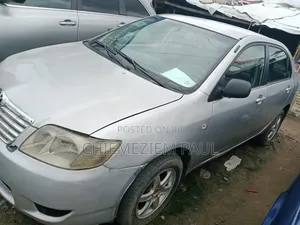 Toyota Corolla 1.6 Luna 2004 Silver