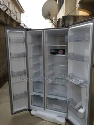 Hisense Rs-87ws Refrigerator 637l With Large Fresh Food Section