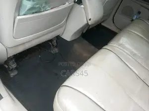 Toyota Venza 2010 Silver