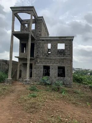5bdrm Duplex in Feruu, Ogun State for sale