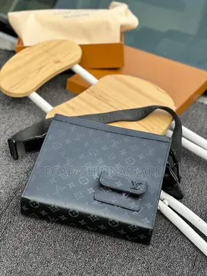Louis Vuitton Quality Leather Cross Body Bag