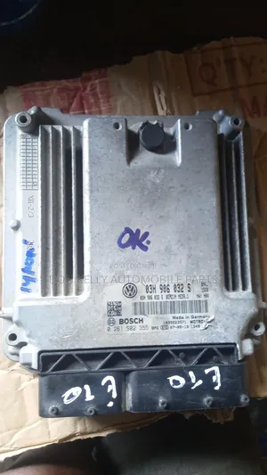 Volkswagen Touareg Engine Brain Box 2007 to 2010