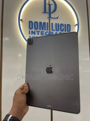 Apple iPad Pro 12.9 (2021) 128 GB Black