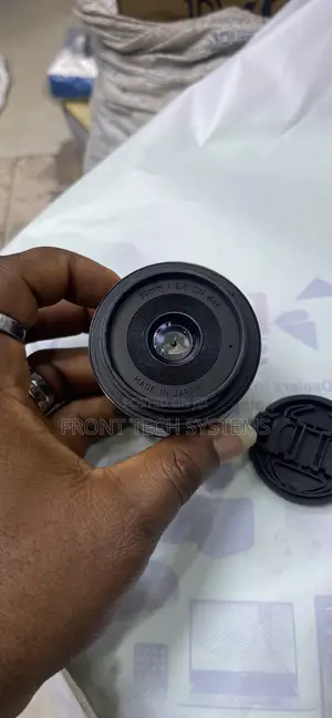 Sigma Art 30mm for Sony Mirrorless