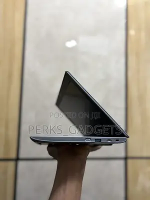 Laptop Lenovo 100e 4GB Intel Pentium SSD 60GB