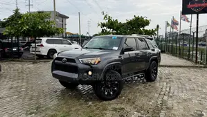 Toyota 4-Runner 2016 Gray