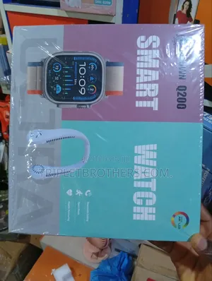 Q200 Smart Watch