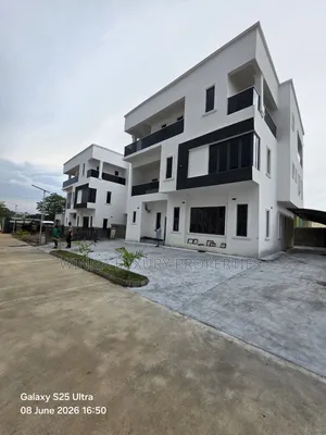6bdrm Duplex in Nut Opposite River, Lugbe District for sale