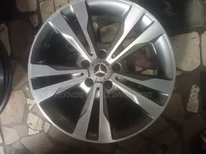 Quality Standard Benz Alloy Wheel 18 Inch