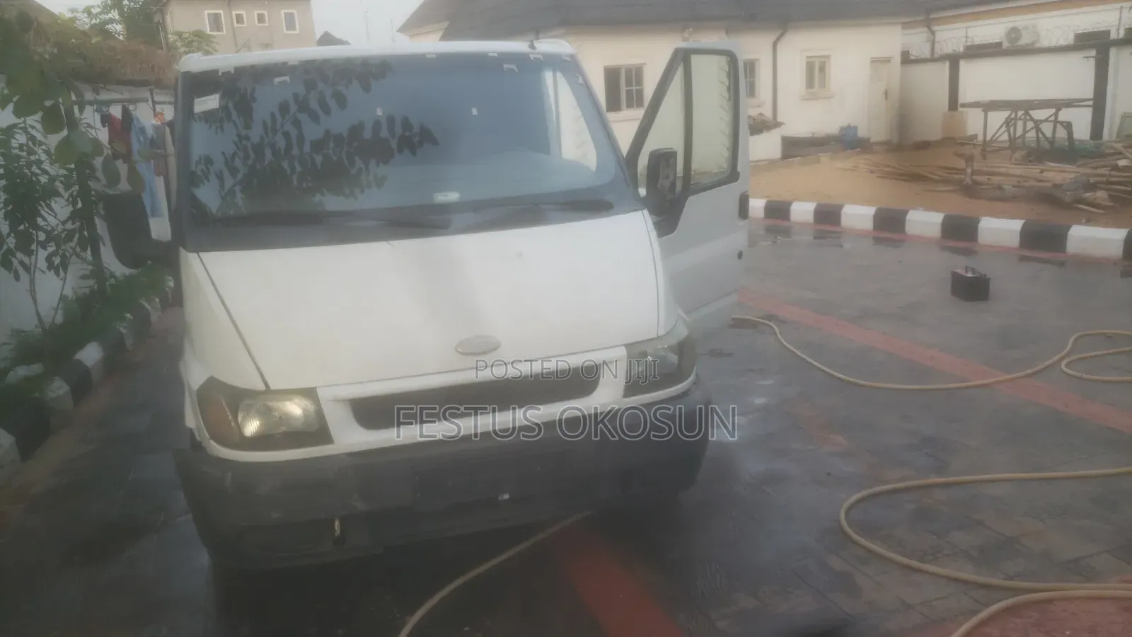 Ford Transit 2005 White