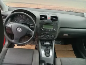 Volkswagen Golf 2.0 FSI Comfortline 2006 Red