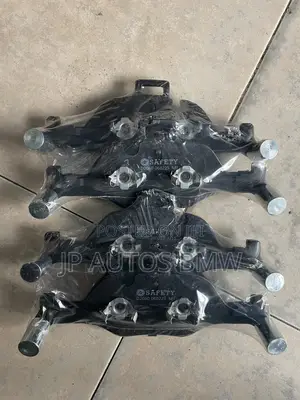 BMW Front Brake Pad G30