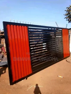 Modern Decorative Sliding Gate