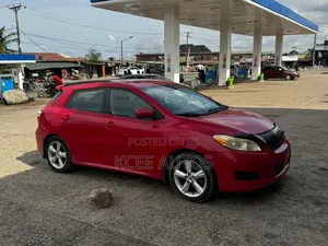 Toyota Matrix XRS Hatchback FWD (2.4L 4cyl 5A) 2009 Red