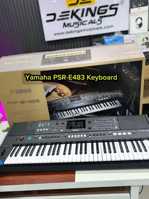 Yamaha PSR-E483 Keyboard