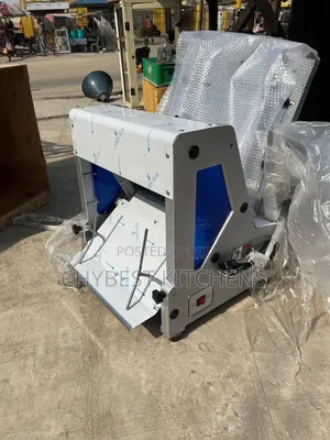 Commercial Bread Slicing Machine