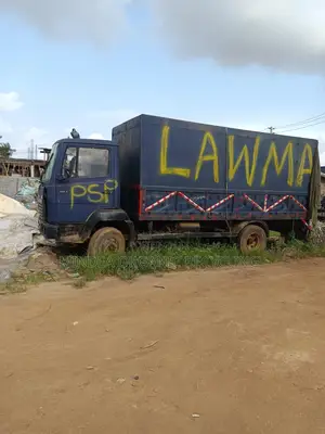 814 Truck at Ayobo